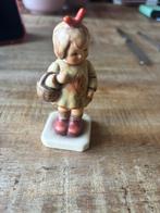 Hummel beeldje goebel 479, Verzamelen, Ophalen of Verzenden, Zo goed als nieuw, Hummel