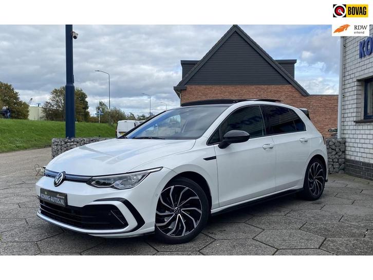Volkswagen GOLF 1.5 eTSI R-Line/ Virtual CP/ Pano/ IQ-light/, Auto's, Volkswagen, Bedrijf, Te koop, Golf, ABS, Achteruitrijcamera