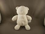 lief lifestyle beertje/beer wit gehaakt en op buik PUUR !, Kinderen en Baby's, Speelgoed | Knuffels en Pluche, Ophalen of Verzenden
