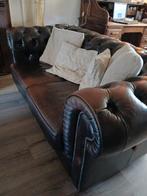 Chesterfield  2 zits, Huis en Inrichting, Banken | Sofa's en Chaises Longues, Ophalen, Zo goed als nieuw, 75 tot 100 cm