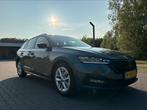 Skoda Octavia 1.0 TSI E-tech Mhev 110pk DSG 2021 Grijs, Auto's, Skoda, 65 €/maand, Stof, 1253 kg, Stationwagon