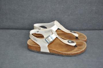 kipling sandalen 36, nieuwe sandalen 36, kindersandalen 36 beschikbaar voor biedingen