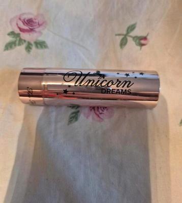 SALESALESALE Too Faced highlighterstick! high-end makeup beschikbaar voor biedingen