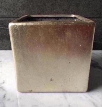 vintage keramische bloempotten diverse vierkant rechthoekig beschikbaar voor biedingen