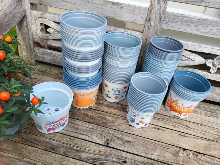 Kweek zaai en stek potjes, Tuin en Terras, Kweekspullen, Zo goed als nieuw, Kweekbak, Ophalen of Verzenden