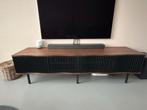 MADE Zaragoza breed tv meubel walnoot & zwart, Ophalen, Gebruikt, Overige materialen, 150 tot 200 cm