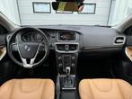 Volvo V40 Cross Country 1.5 T3 Polar+ Luxury Pano | Harman/K, 4 cilinders, 700 kg, Zwart, 152 pk