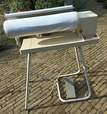 Vintage jaren 1980 TEFAL strijkmachine pers WERKEND!!! (N53) beschikbaar voor biedingen