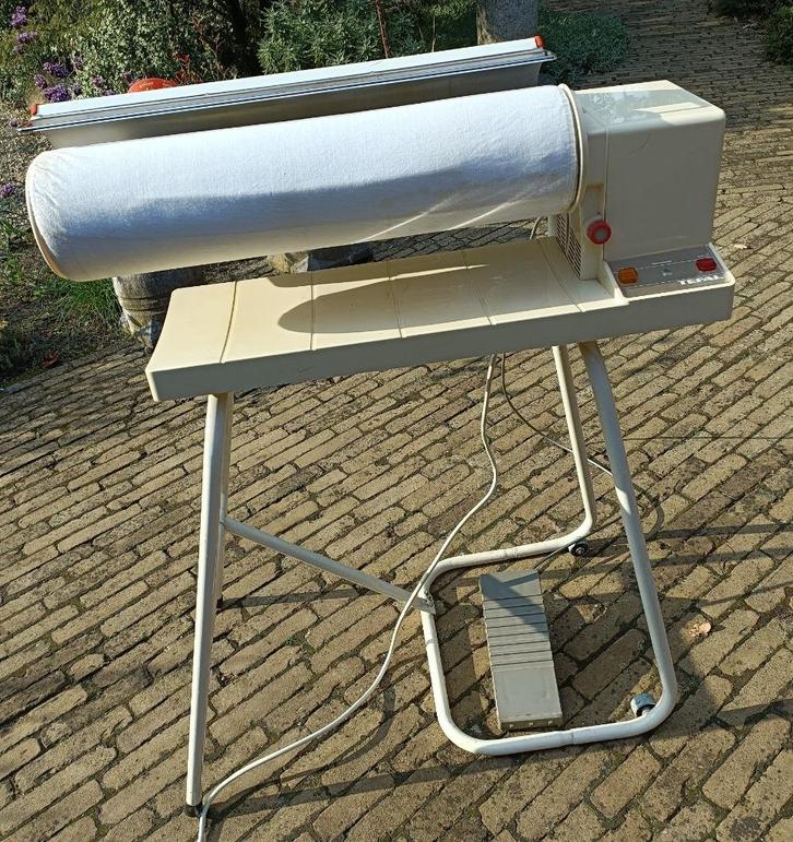 Vintage jaren 1980 TEFAL strijkmachine pers WERKEND!!! (N53), Witgoed en Apparatuur, Strijkijzers en Strijkplanken, Zo goed als nieuw
