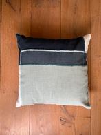 Sierkussen COCO MAISON blauw tinten serie Timeless, Ophalen of Verzenden, Zo goed als nieuw, Blauw, Vierkant