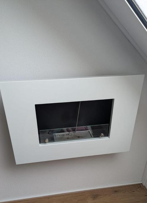Mooie luxe witte bio ethanol wandhaard, Huis en Inrichting, Haarden, Zo goed als nieuw, Overige soorten, Ophalen