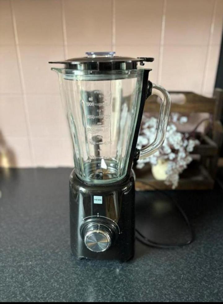 Hema blender met glazen kan 1,5 liter ZGAN, Witgoed en Apparatuur, Blenders, Zo goed als nieuw, Blender, Ophalen of Verzenden