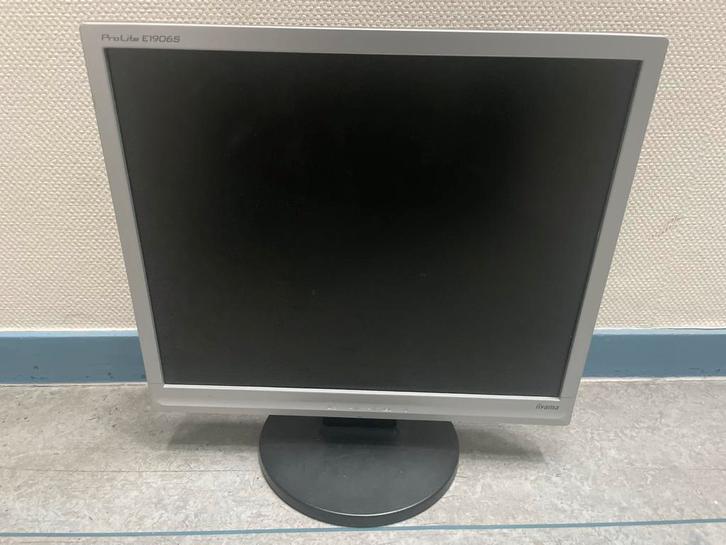 Iiyama ProLite E1906S - 19 inch Monitor, Computers en Software, Monitoren, Gebruikt, 60 Hz of minder, DVI, VGA, Gaming, Hoofdtelefoonaansluiting