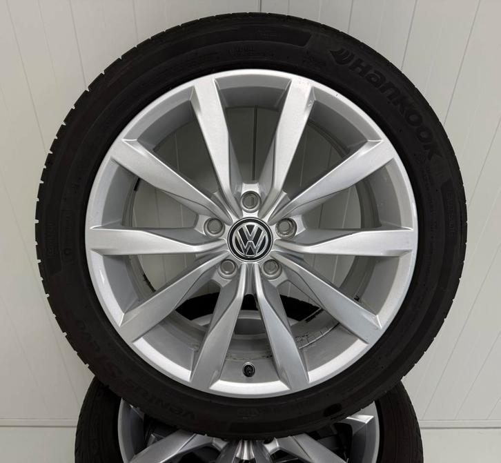 Originele Volkswagen Golf / Caddy Dijon Velgen 17 Inch Zomer, Auto-onderdelen, Banden en Velgen, Banden en Velgen, Zomerbanden