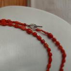 antiek bloedkoraal ketting,88 cm,zilver slotje, Verzenden, Zilver, Ketting