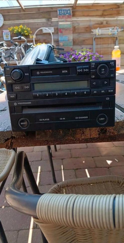Originele volkswagen radio, Auto diversen, Autoradio's, Zo goed als nieuw, Ophalen of Verzenden