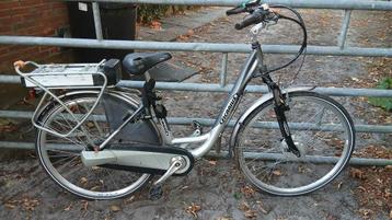 Dames fietsen gazelle  beschikbaar voor biedingen