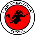2 Parachute sprongen op Texel., Twee personen