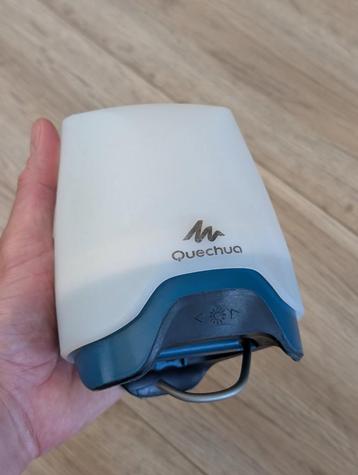 Quechua BL 200 oplaadbare campinglamp beschikbaar voor biedingen