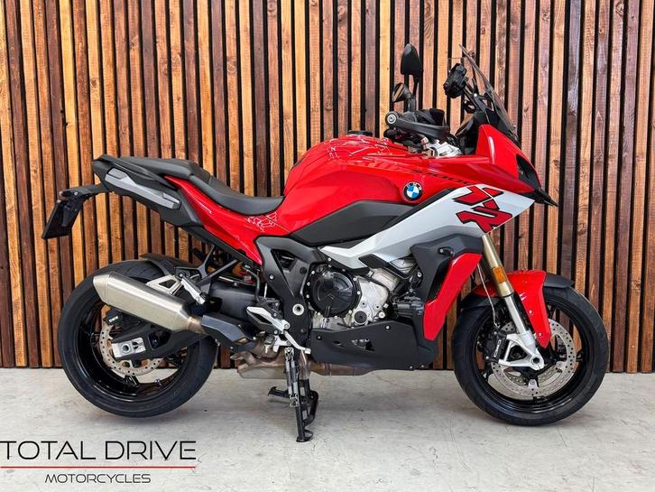 BMW S 1000 XR S1000XR Racing RED 27.000 km (bj 2022), Motoren, Motoren | BMW, Bedrijf, Overig, meer dan 35 kW, 4 cilinders, Motorrijbewijs A