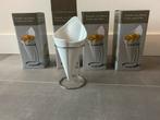 4 nieuwe porseleinen frietzakken plus houders te koop, Ophalen of Verzenden, Nieuw, Porselein