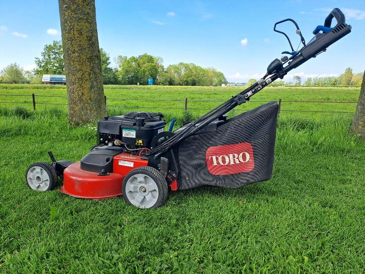 Toro dual force twin blade grasmaaier., Tuin en Terras, Grasmaaiers, Gebruikt, Benzine-grasmaaier, 50 cm of meer, Cirkelmaaier