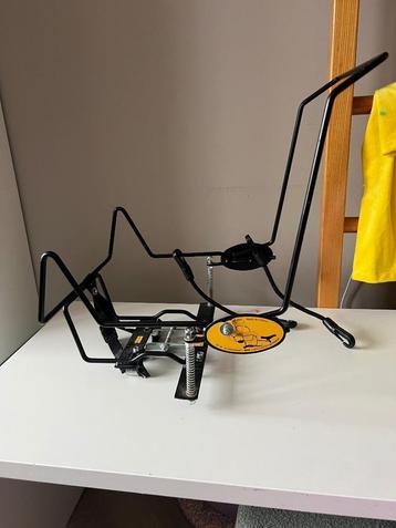 Maxicosi bagagedrager beschikbaar voor biedingen