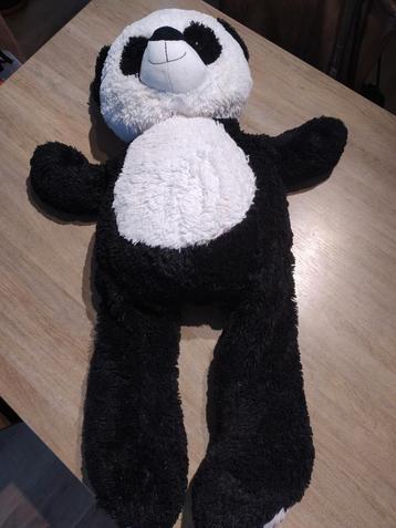 Grote Knuffel Panda Zoekt Nieuw Huis! beschikbaar voor biedingen