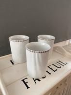 Arzberg Cannelee bekers wit/ bruin design 3x, Ophalen of Verzenden, Zo goed als nieuw, Overige stijlen, Kop(pen) en/of Schotel(s)