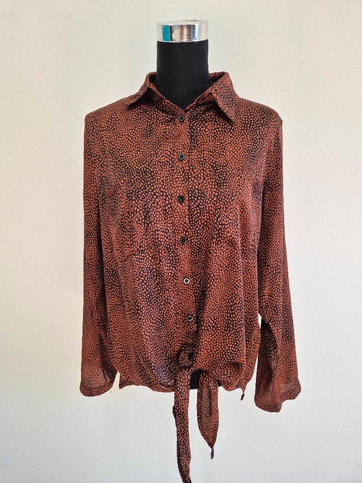 Top06AN - Bruin-zwarte Ambika blouse maat XL (1), Kleding | Dames, Blouses en Tunieken, Zo goed als nieuw, Maat 46/48 (XL) of groter