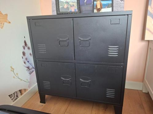 Zwart industrieel kastje | 75x40x80 cm | €25, Huis en Inrichting, Kasten | Boekenkasten, Gebruikt, 50 tot 100 cm, Minder dan 100 cm