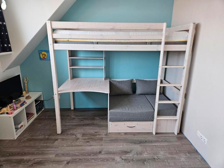 Hoogslaper met bureau en slaapbank, Thuka, Huis en Inrichting, Slaapkamer | Stapelbedden en Hoogslapers, Zo goed als nieuw, Hoogslaper
