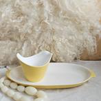 Plateelbakkerij Zuid Holland Gouda serveerschaaltje geel, Antiek en Kunst, Antiek | Servies los, Ophalen of Verzenden