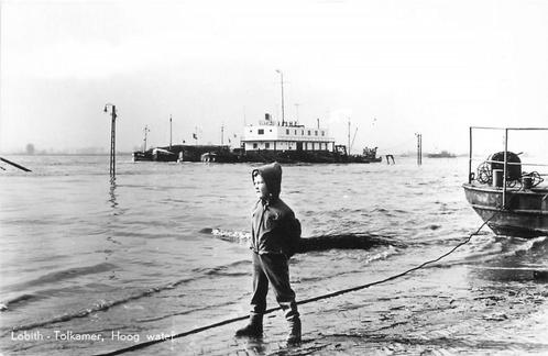 (387-195-017) Lobith Hoog water, Verzamelen, Ansichtkaarten | Nederland, Gelderland, Verzenden