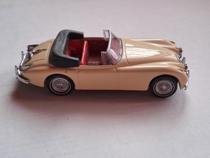 Dinky Matchbox Jaguar XK 130 DMC 1995, Hobby en Vrije tijd, Modelauto's | 1:32, Gebruikt, Auto, Matchbox, Ophalen of Verzenden