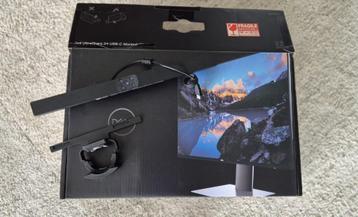 Dell ultrasharp U2419H usb-c monitor + Dell professional sou beschikbaar voor biedingen