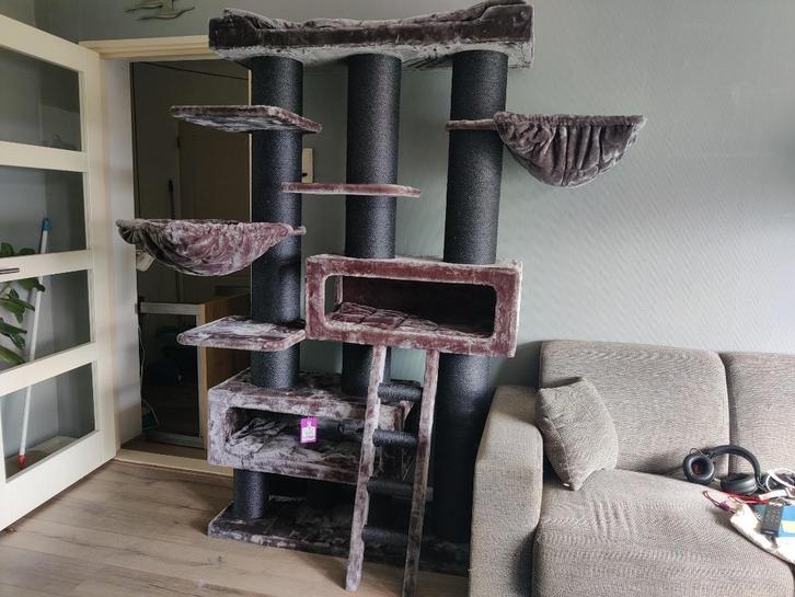 Petrebels Krabpaal voor  grote katten, Dieren en Toebehoren, Krabmeubelen, Zo goed als nieuw, Krabpaal, Ophalen