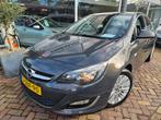 Opel Astra 1.4 Turbo Cosmo,trekhaak,navigatie, Auto's, Voorwielaandrijving, Gebruikt, 680 kg, 4 cilinders
