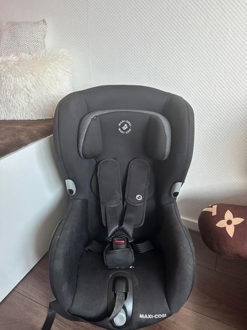 Autostoel Axiss, Kinderen en Baby's, Autostoeltjes, Gebruikt, Overige merken, 9 t/m 18 kg, Autogordel, Ophalen of Verzenden