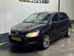 Volkswagen Polo 1.2 TSI Highline Zeer Netjes 5 Deurs, Voorwielaandrijving, Euro 5, Stof, Zwart