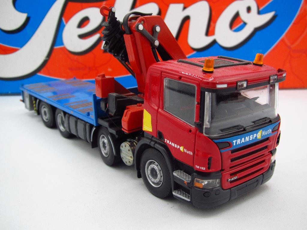 Tekno - Scania P400 Motorwagen '' Transport Nuth '' 1:50, Hobby en Vrije tijd, Modelauto's | 1:50, Ophalen of Verzenden, Zo goed als nieuw