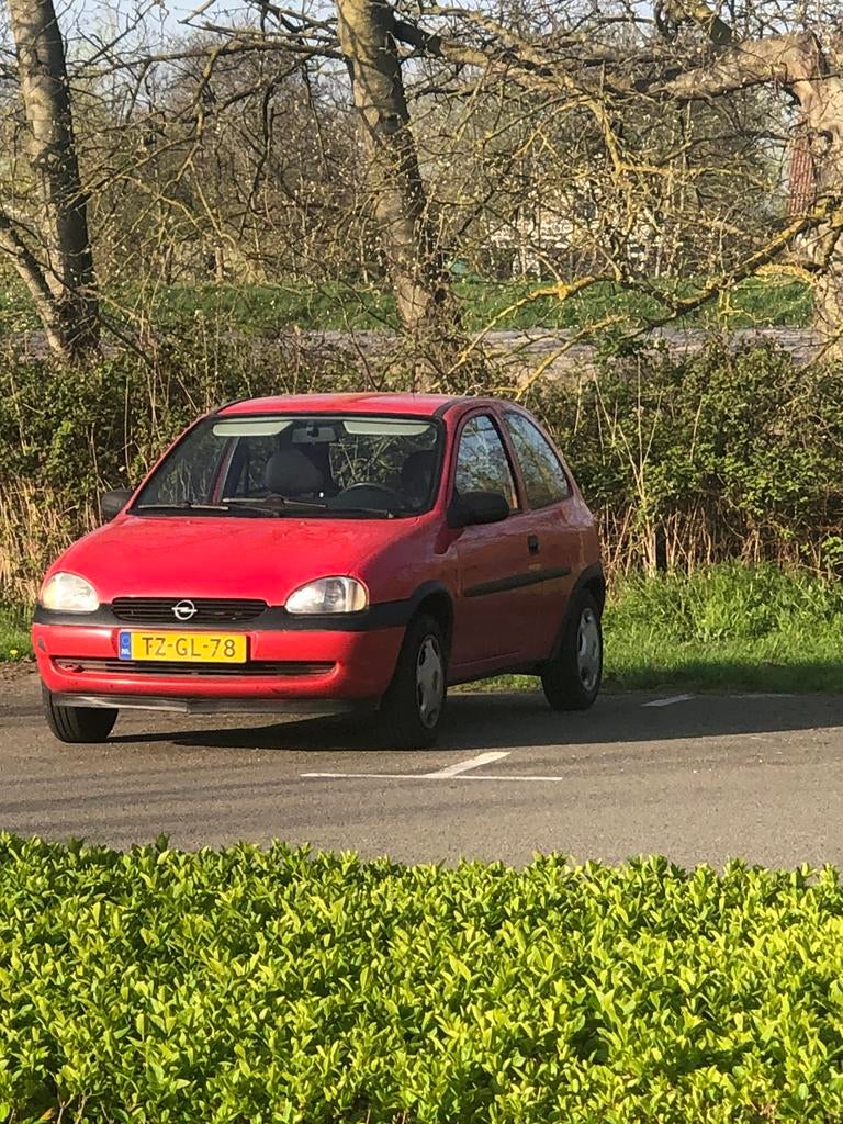 995,- Opel Corsa 1.2 AUTOMAAT apk vol jaar, 450 kg, 31 €/maand, Origineel Nederlands, Corsa