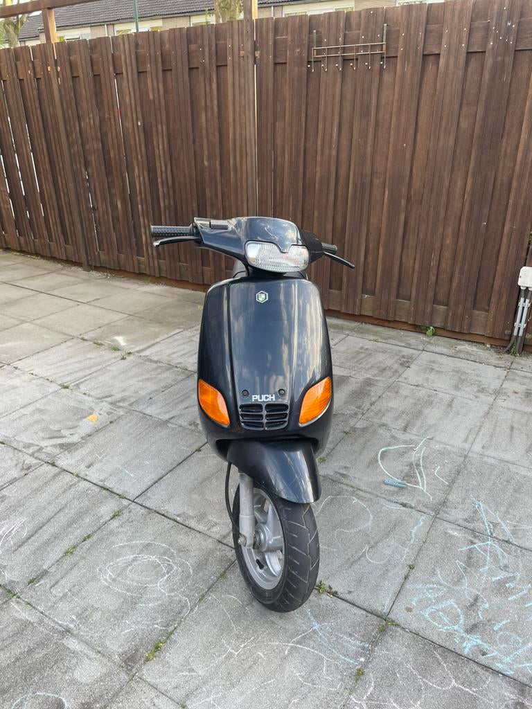 zip type 3, Fietsen en Brommers, Scooters | Piaggio, Ophalen, Zo goed als nieuw, Benzine, Zip