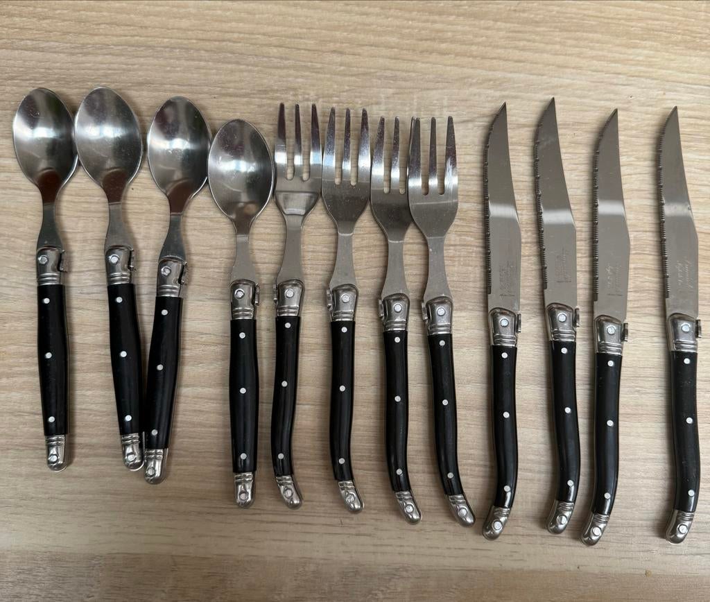 Laguiole stijl dessert bestek, Huis en Inrichting, Keuken | Bestek, Ophalen of Verzenden, Zo goed als nieuw, Rvs of Chroom, Bestekset