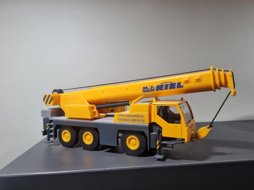 Kraanwagen M.J. van Riel - Modelbouw, Ophalen of Verzenden, Zo goed als nieuw, 1:32 tot 1:50, Truck