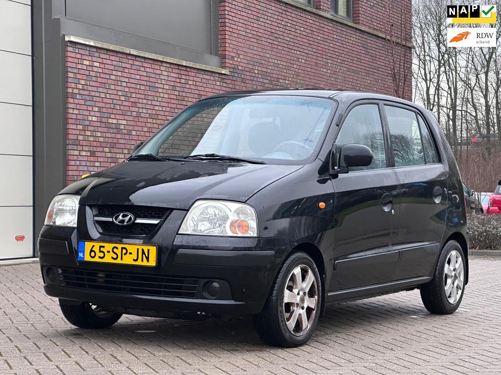 Hyundai Atos 1.1i Active World Cup edition Airco*04-04-2027, Voorwielaandrijving, 31 €/maand, 4 cilinders, Zwart