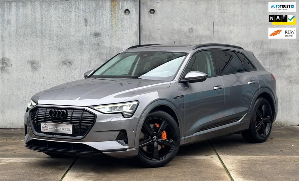 Audi E-tron E-TRON 50 QUATTRO 71kWh SOH 90% PANO NAP BTW, Auto's, Audi, Automaat, Vierwielaandrijving, SUV of Terreinwagen, Zilver of Grijs