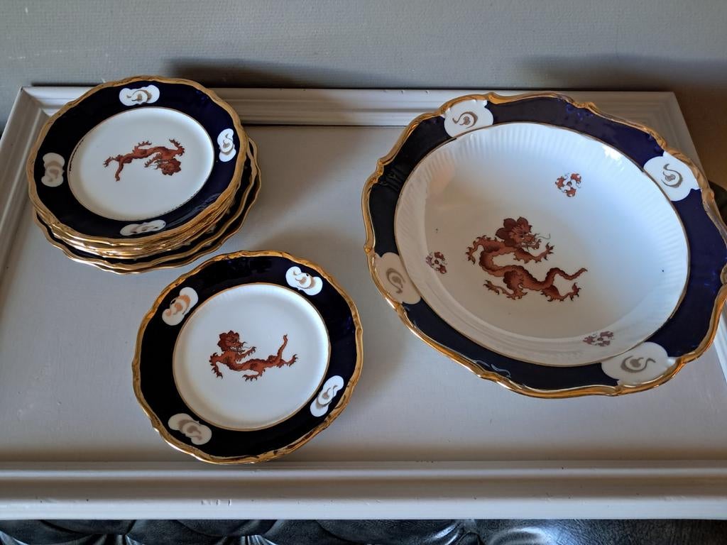 Ming Draak Schaal en 6 Bordjes met Gouden Accent, Ophalen of Verzenden