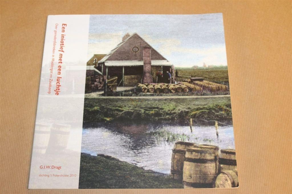 De garnalenfabrieken van Moddergat en Zoutkamp, Boeken, Ophalen of Verzenden, Zo goed als nieuw