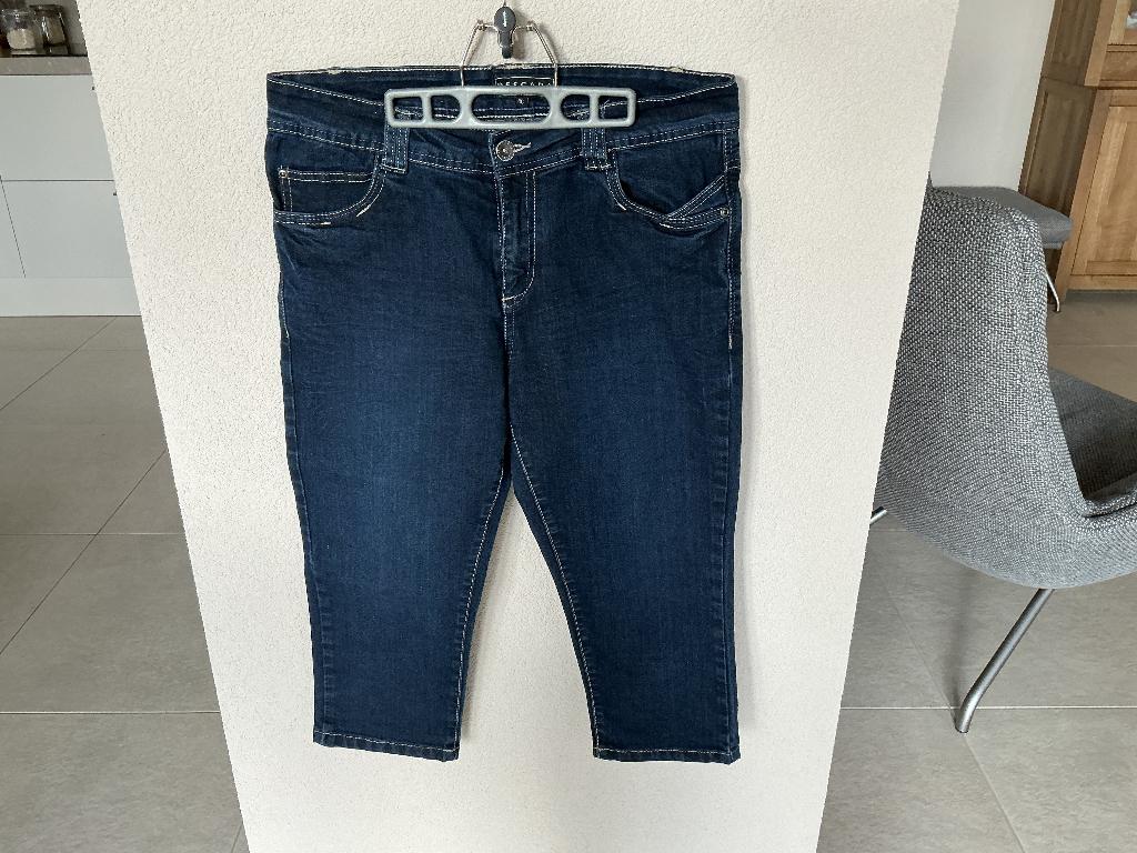 Capri spijkerbroek, Blauw, Pescara, Ophalen of Verzenden, Zo goed als nieuw